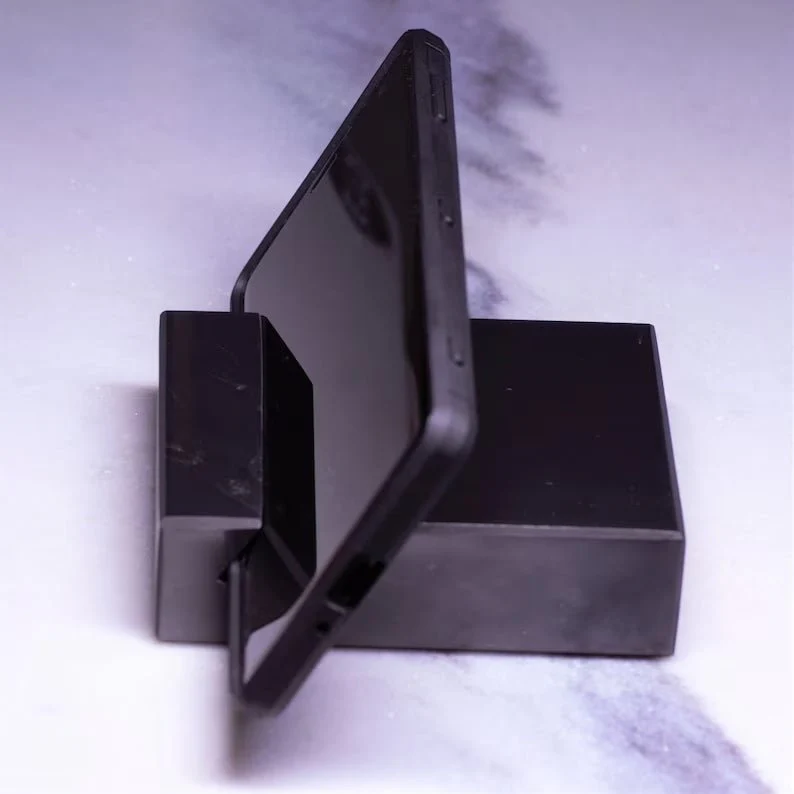 Shungite Stone Harmonising Mobile Phone Stand - Image 5